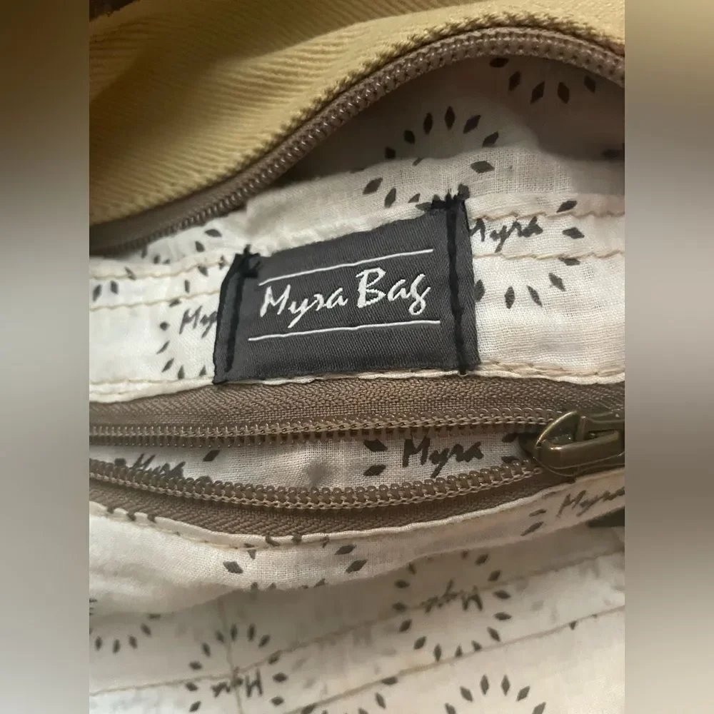 Myra Damn Cool Shoulder Bag